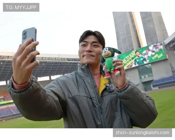 浙江队官宣与韩国籍体能教练续约,其负责的“高强度反复转换”训练受认可 浙江队官宣与韩国籍体能教练续约,其负责的“高强度反复转换”训练受认可